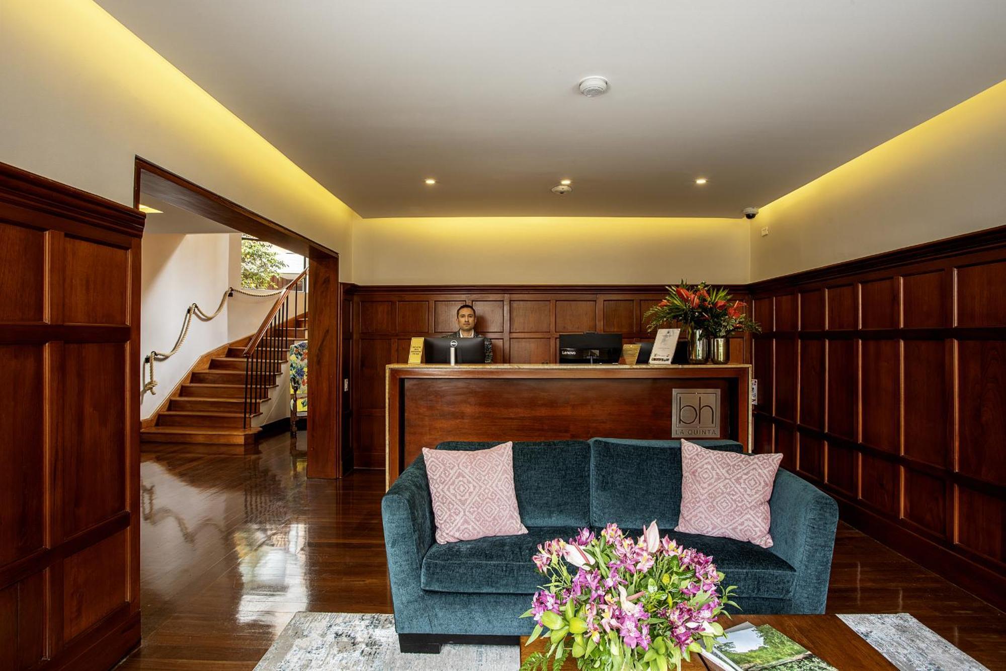 Hotel Bh La Quinta Μπογκοτά Εξωτερικό φωτογραφία